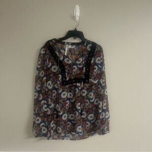 Floral Blouse with Lace Detail